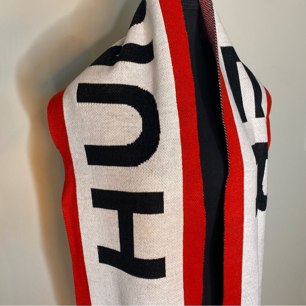 HUNTER New Red White Black Logo Knit Scarf Rectangle - Picture 4 of 16
